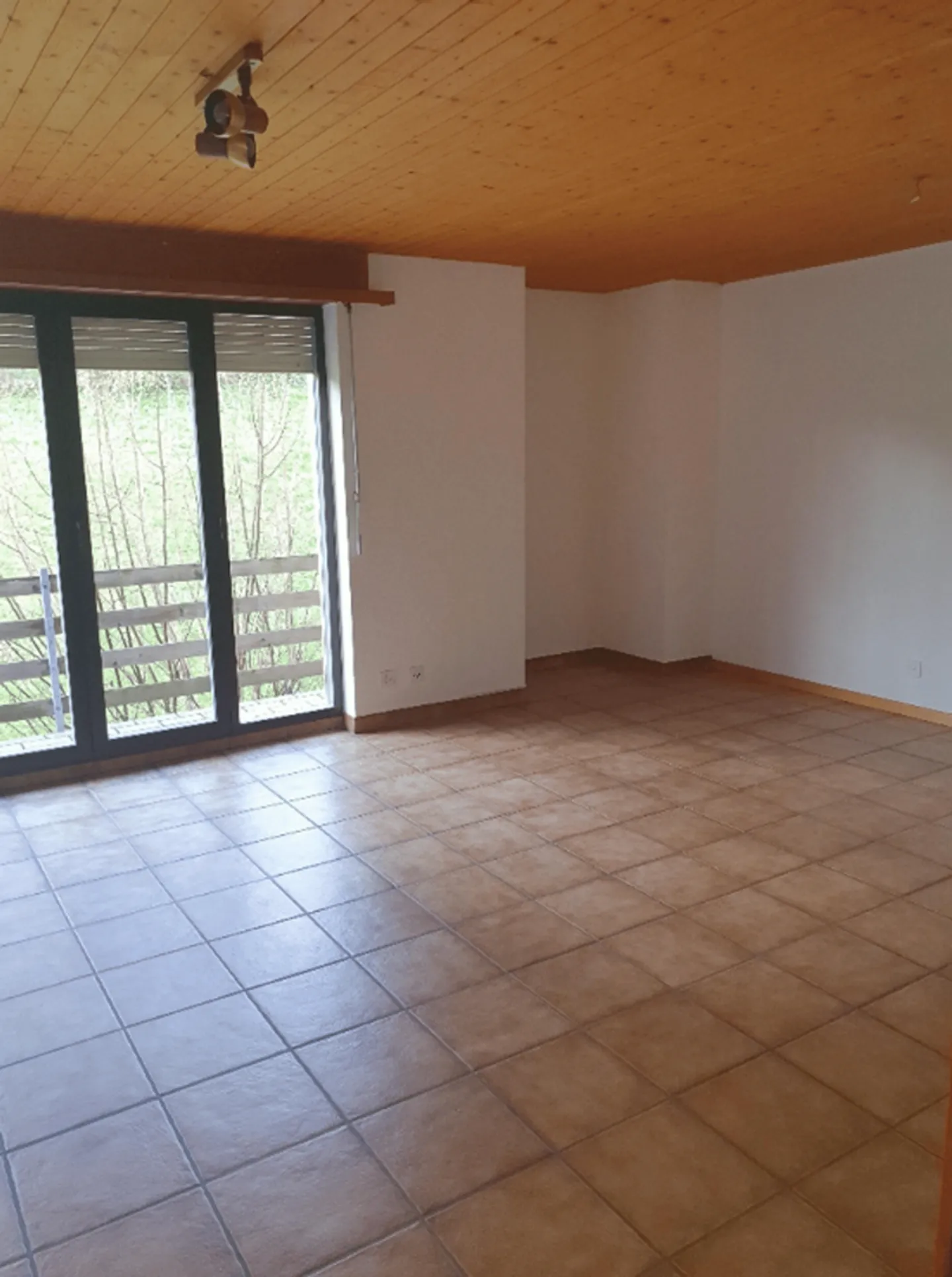 Appartement à louer - Photo 5 sur 8