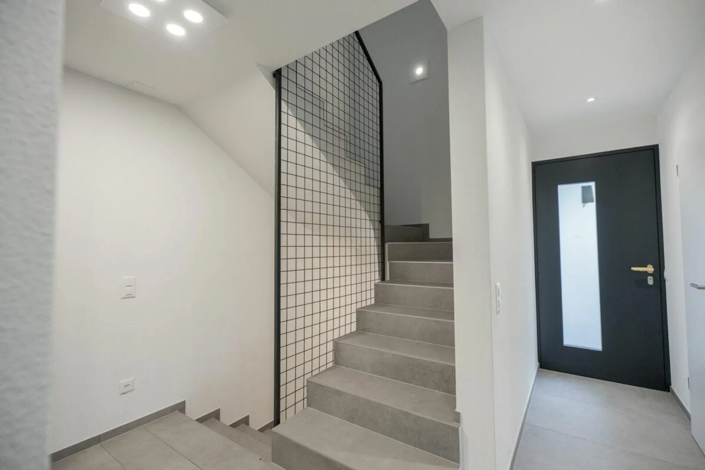 Nous vendons des maisons individuelles modernes et spacieuses à Moleno - Photo 14 sur 15