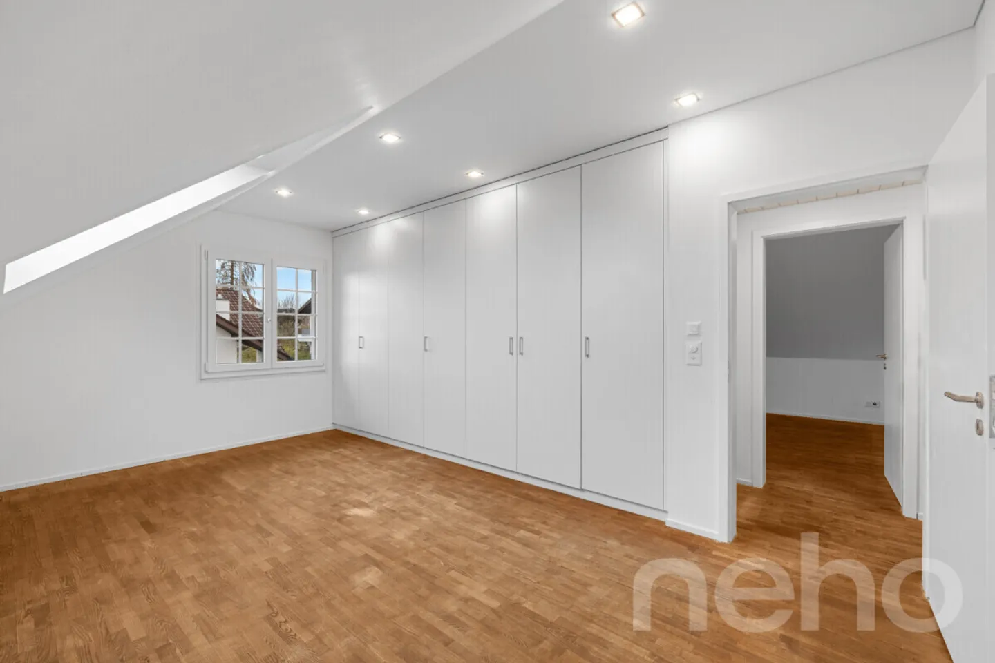 Spacious 9.5-room single-family house by Lake Sempach - Photo 9 of 12