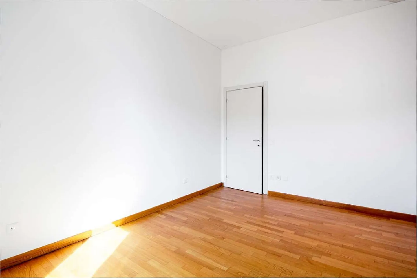 Mendrisio: bright 2.5-room apartment on two levels in the historic center - Photo 7 of 9