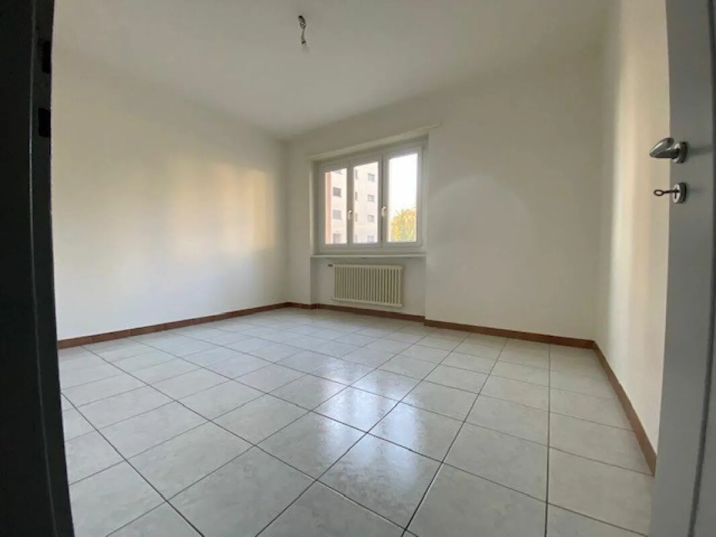 Wohnung mit 3.5 Zimmern im ersten Stock zum Verkauf - Foto 7 von 9