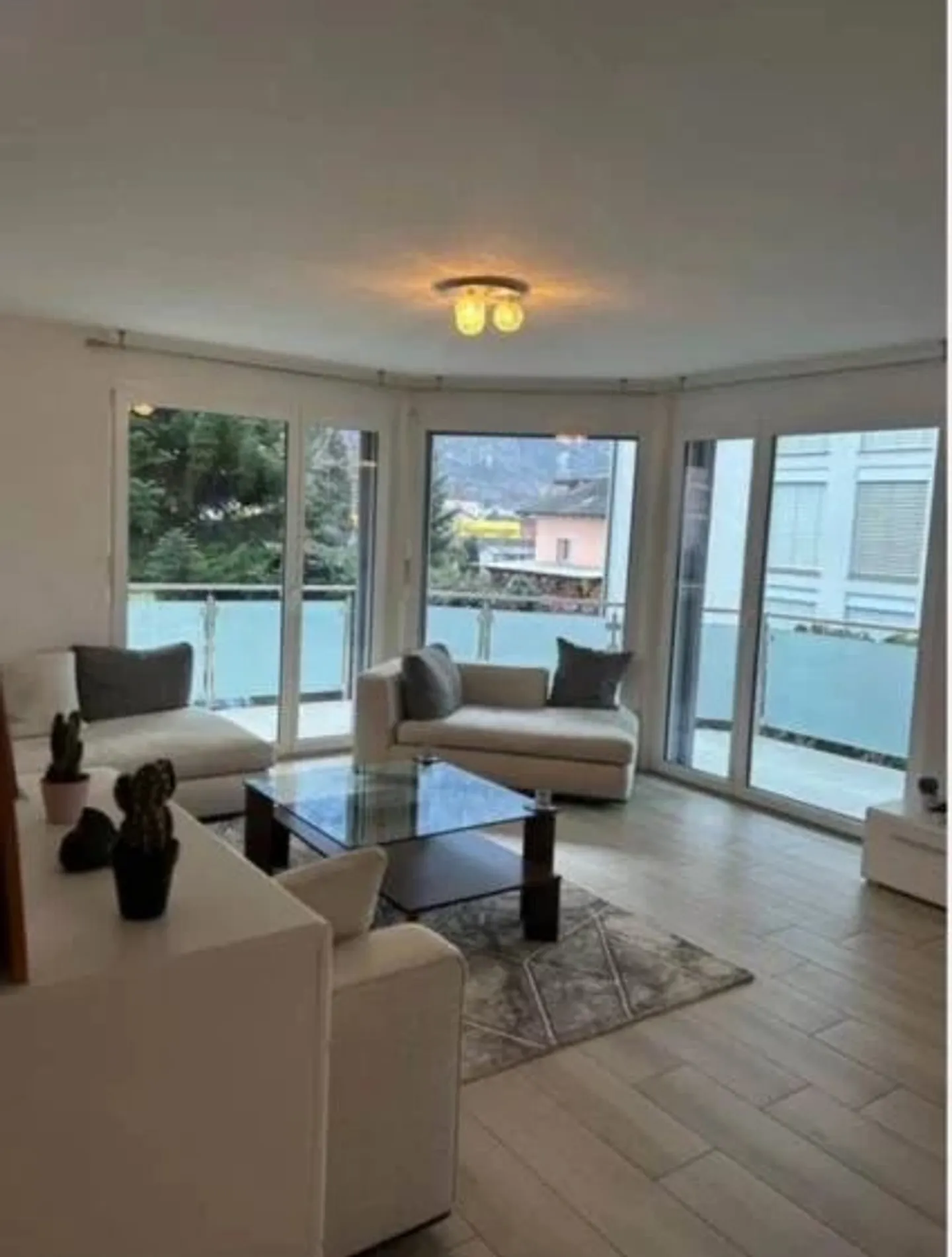3.5 Room Apartment - Photo 2 of 6
