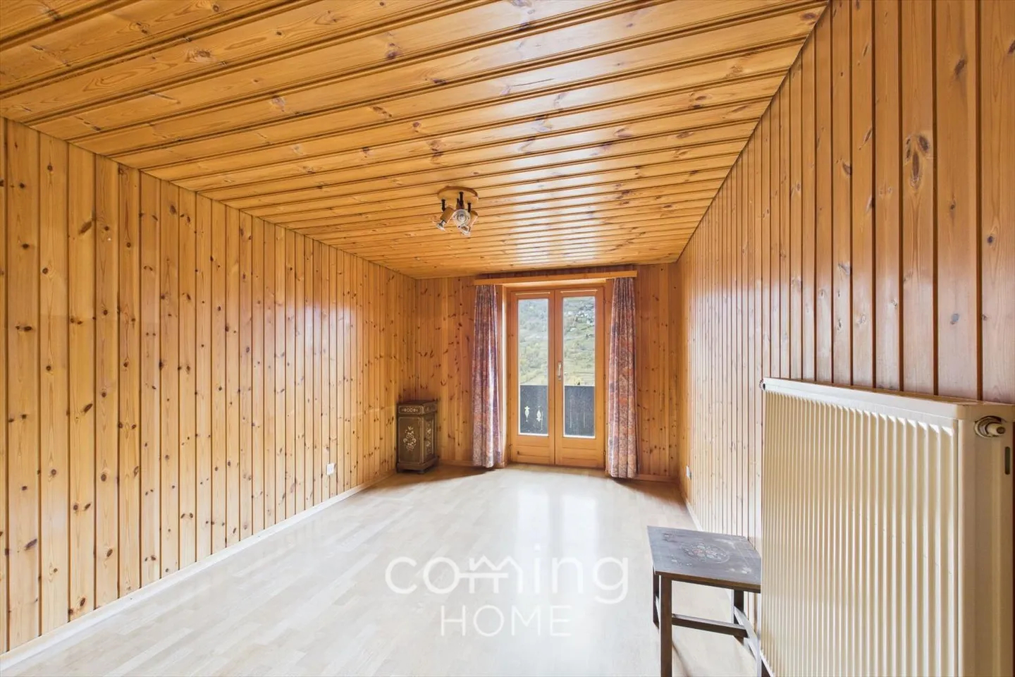 Casa spaziosa con vista a Stalden - Pace, sole e opportunità versatili - Foto 6 di 13