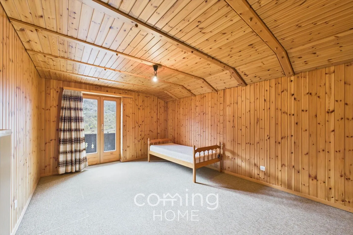 Casa spaziosa con vista a Stalden - Pace, sole e opportunità versatili - Foto 7 di 13