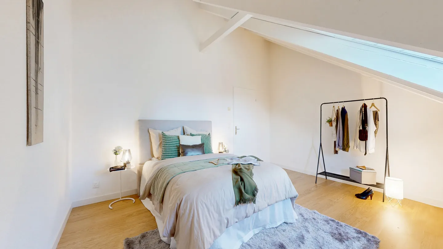 Helle Duplexwohnung in Uitikon - Foto 4 von 11