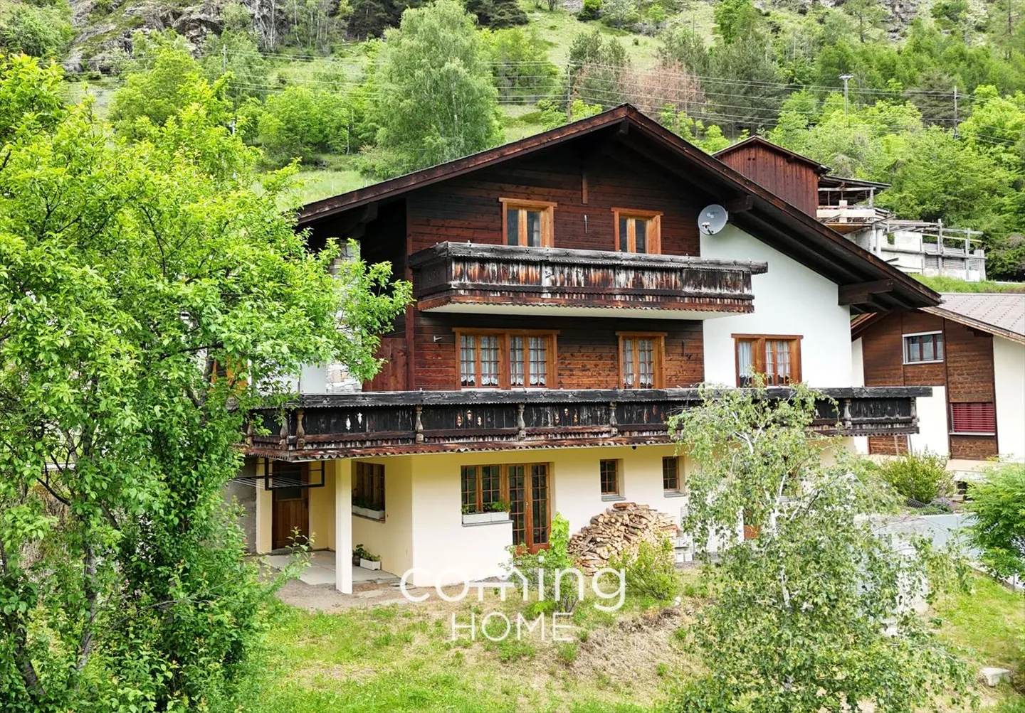 Casa spaziosa con vista a Stalden - Pace, sole e opportunità versatili - Foto 12 di 13
