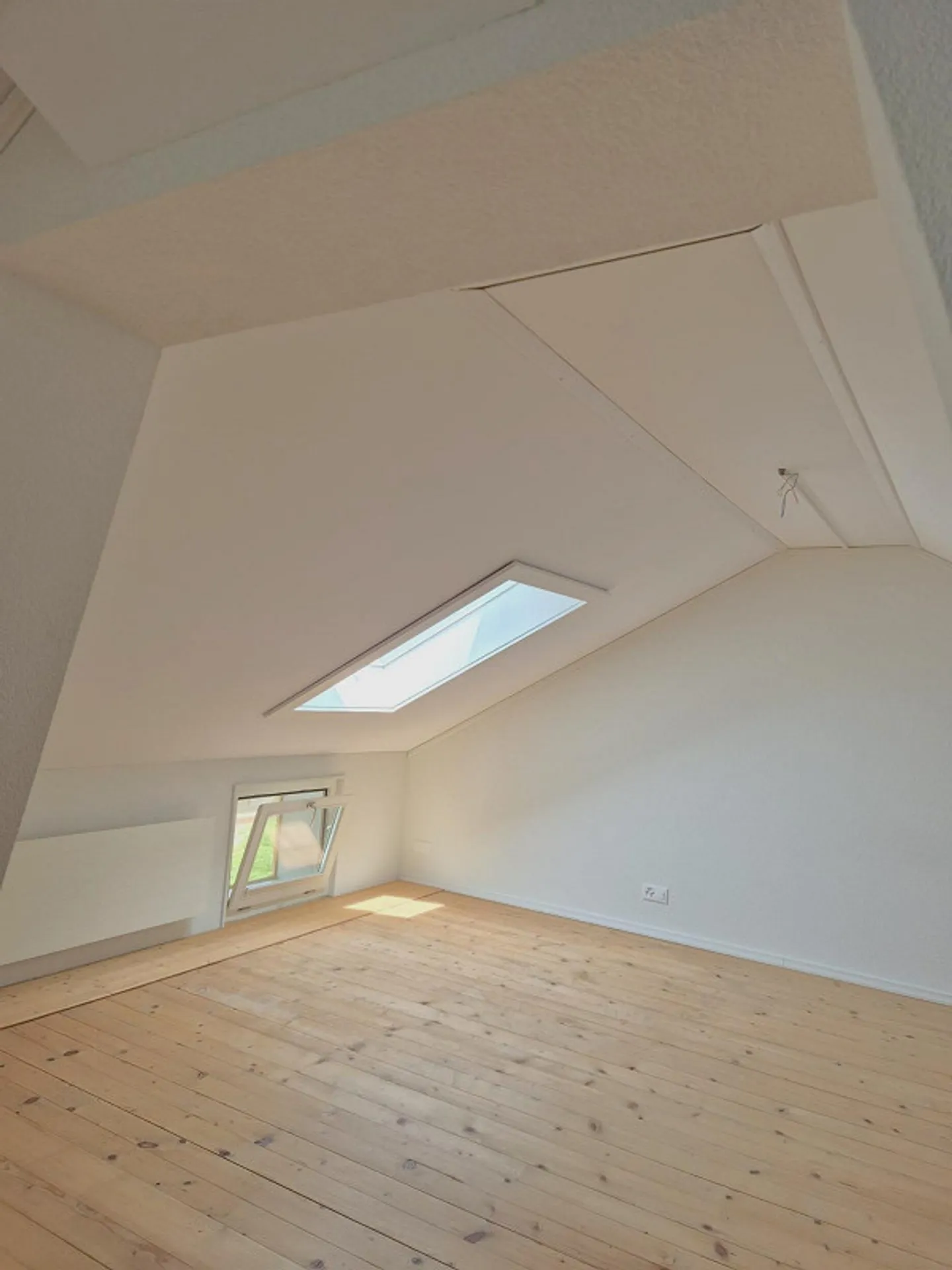 Ampio appartamento loft di 110m2 in ex falegnameria - Foto 3 di 7