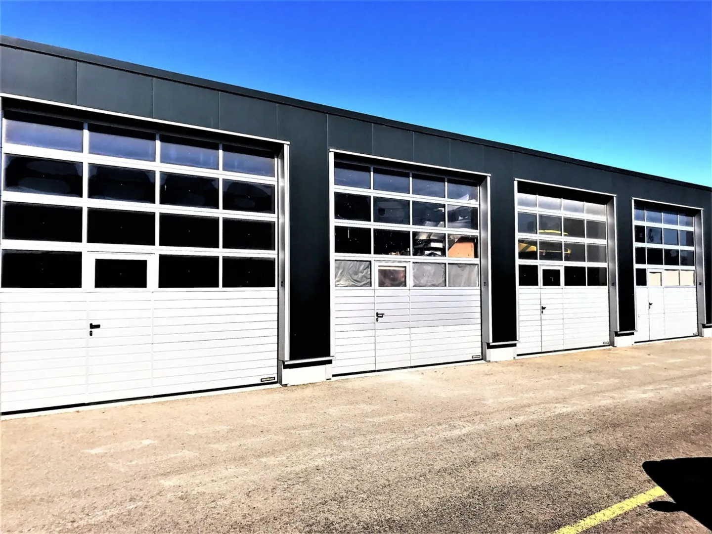 1 Box von 60 m2 - Erdgeschoss - Lkw-Zugang - Foto 2 von 7