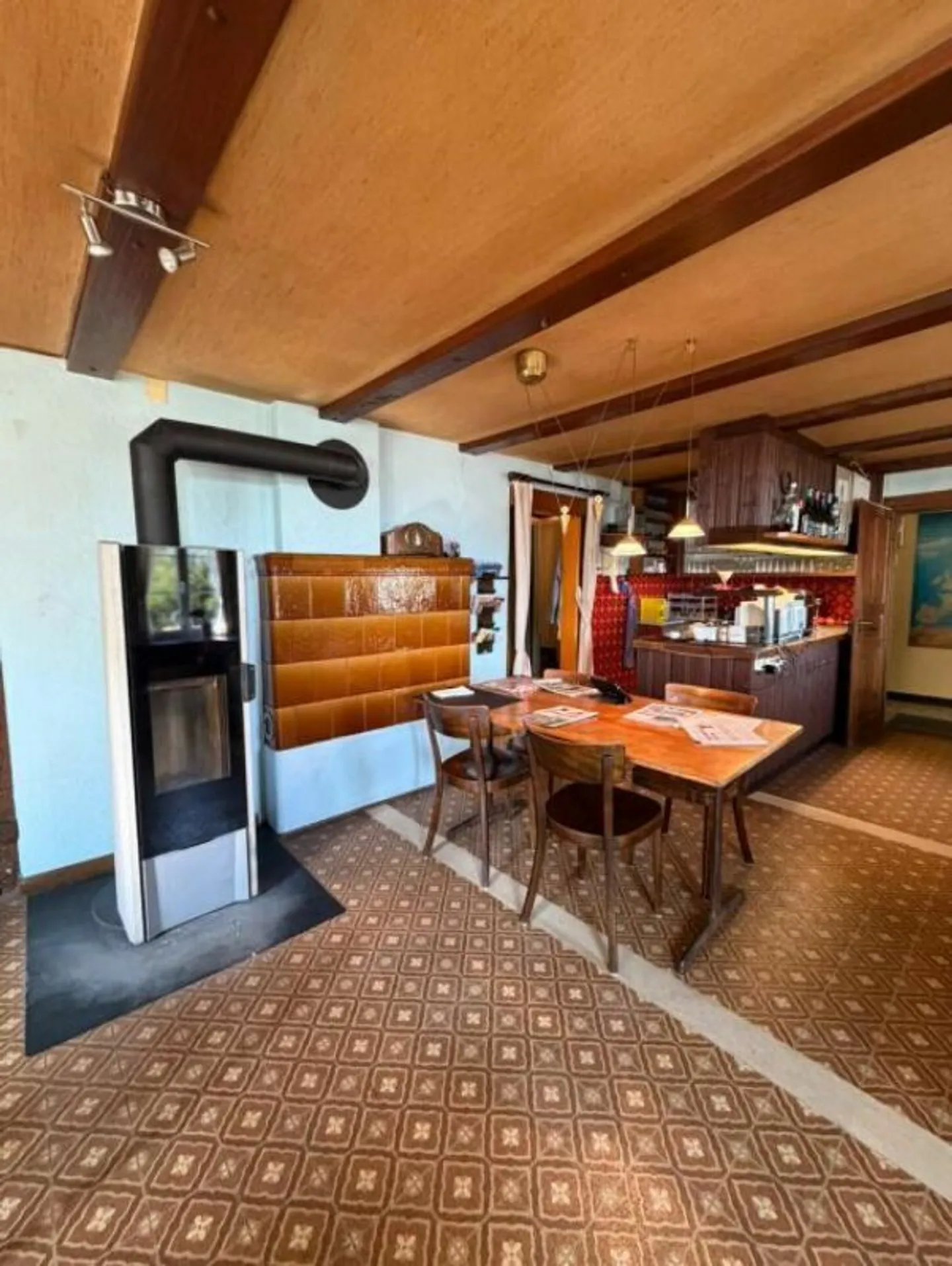 Two-family house with commercial property and building plot - Photo 5 of 15