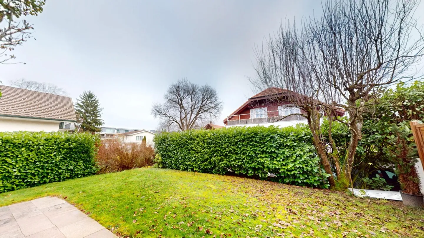 Sunny location just a few minutes from the Aare - Photo 5 of 13