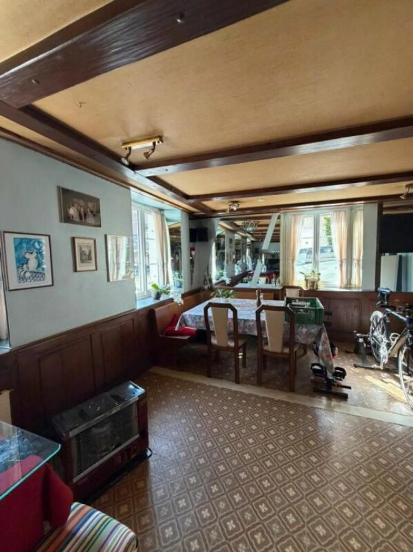 Two-family house with commercial property and building plot - Photo 8 of 15