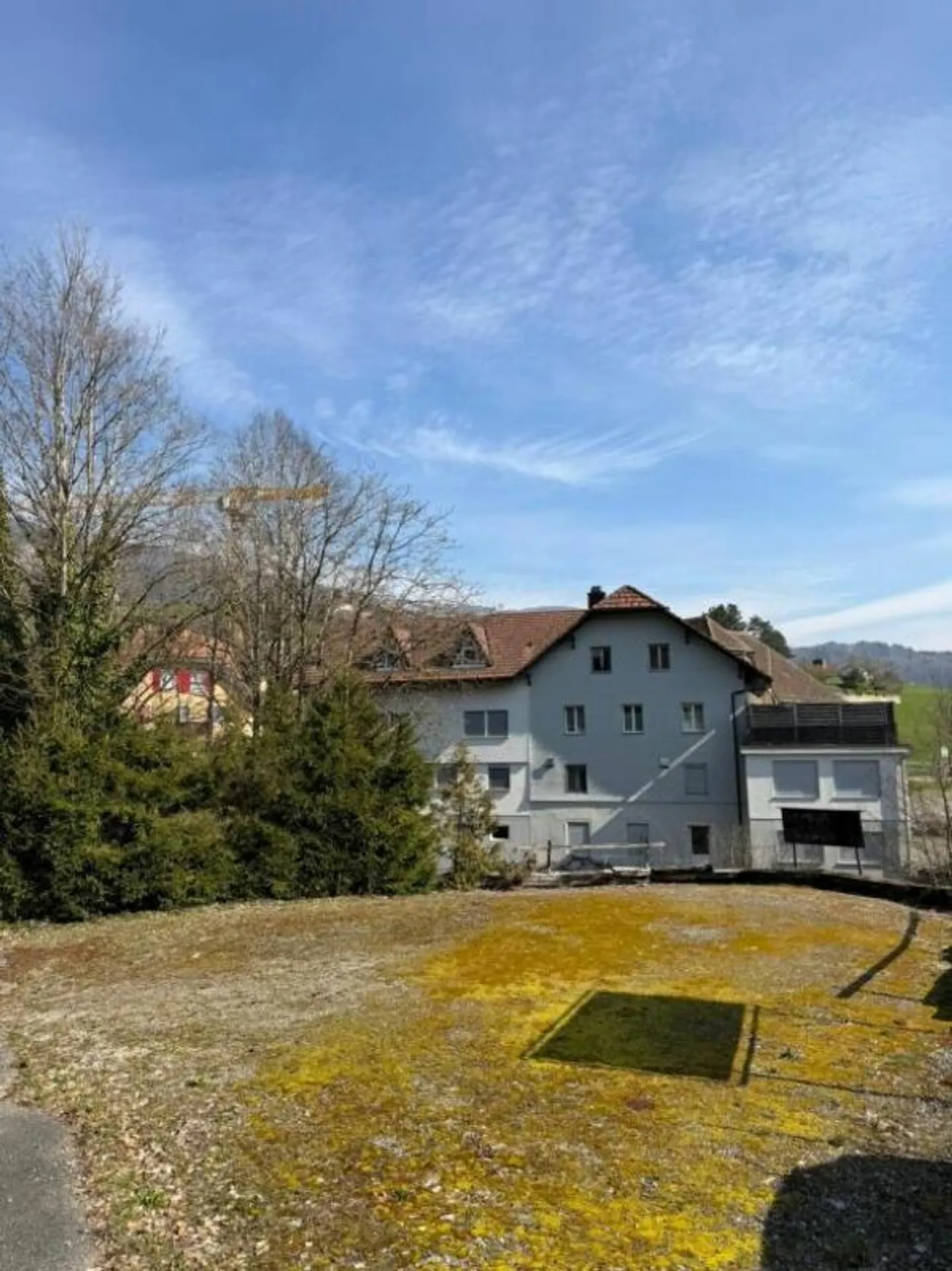 Two-family house with commercial property and building plot - Photo 14 of 15