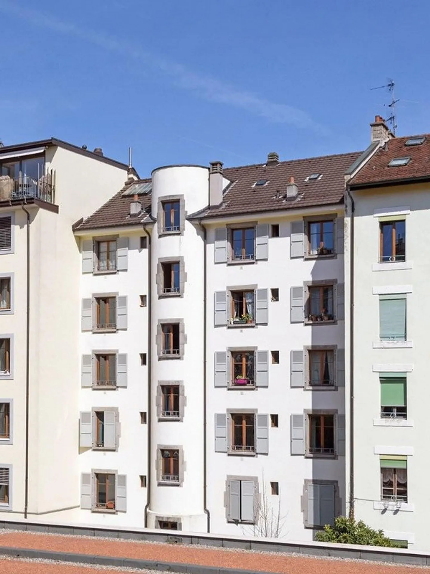 Close to Cornavin Station - Photo 1 of 8