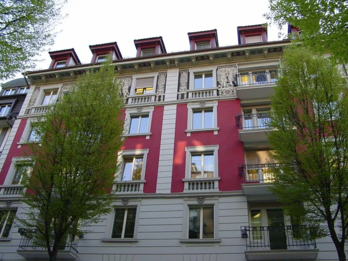 Living in the trendy Bruchquartier - Photo 1 of 7