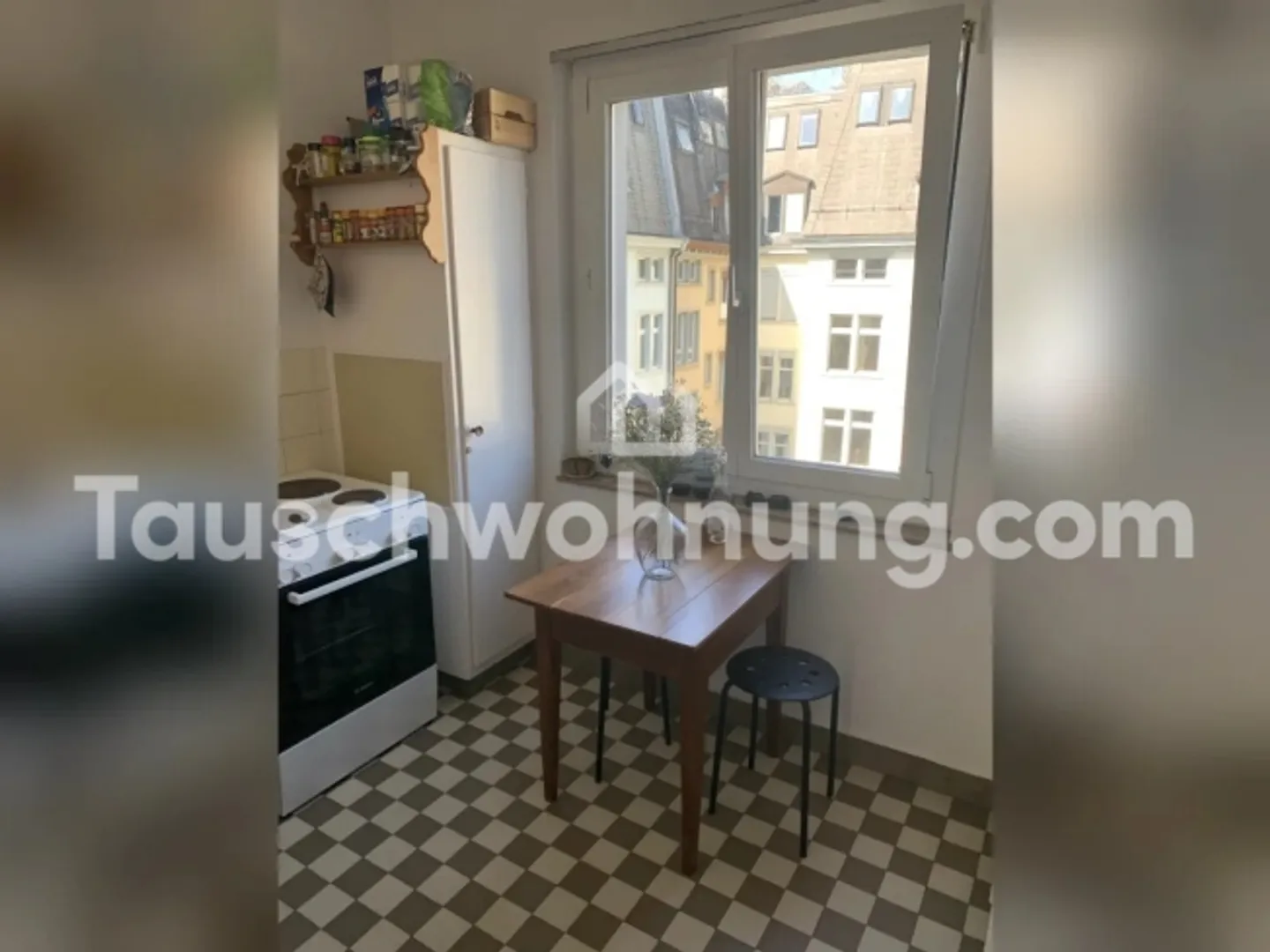 [APPARTAMENTO IN SCAMBIO] Appartamento con 2,5 vani incantevole nella posizione privilegiata di Kalkbreite/Wiedikon - Foto 1 di 4