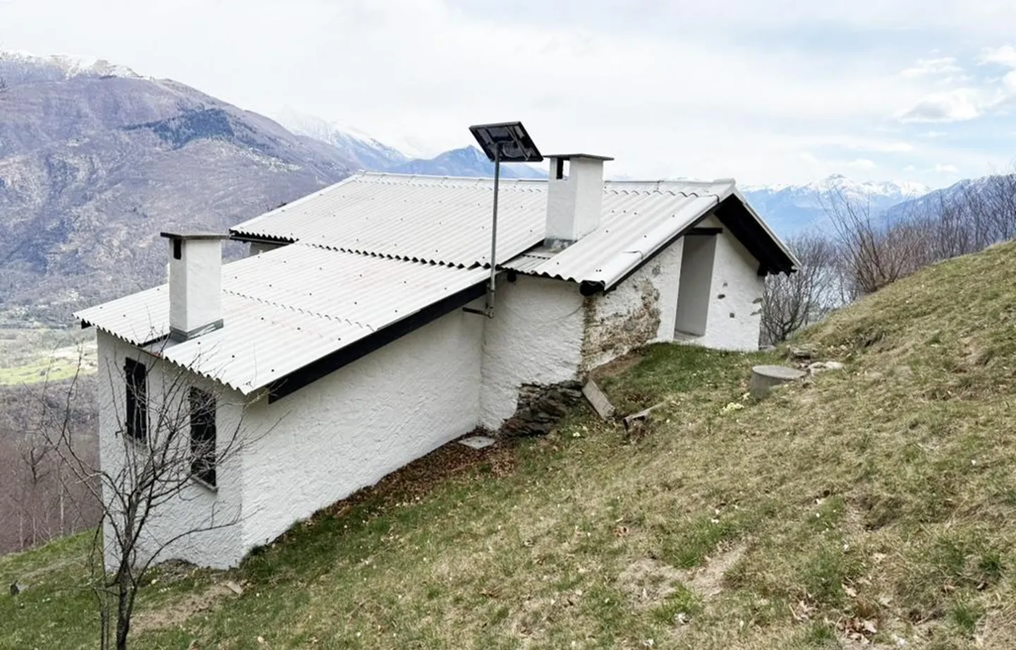Rustique de vacances avec terrain - Photo 3 sur 11