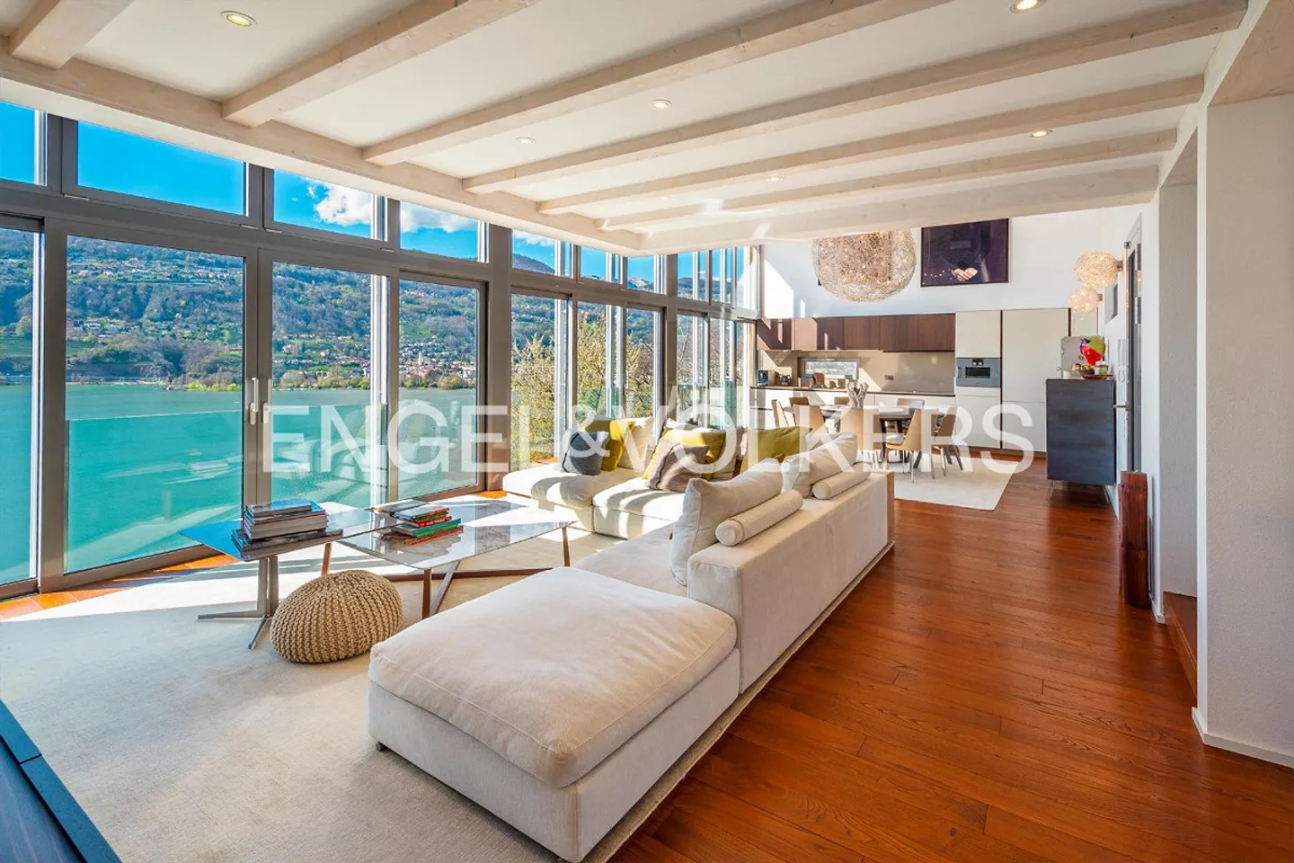 Luxuriöse Zweitwohnung in Collina d'Oro - Foto 3 von 13