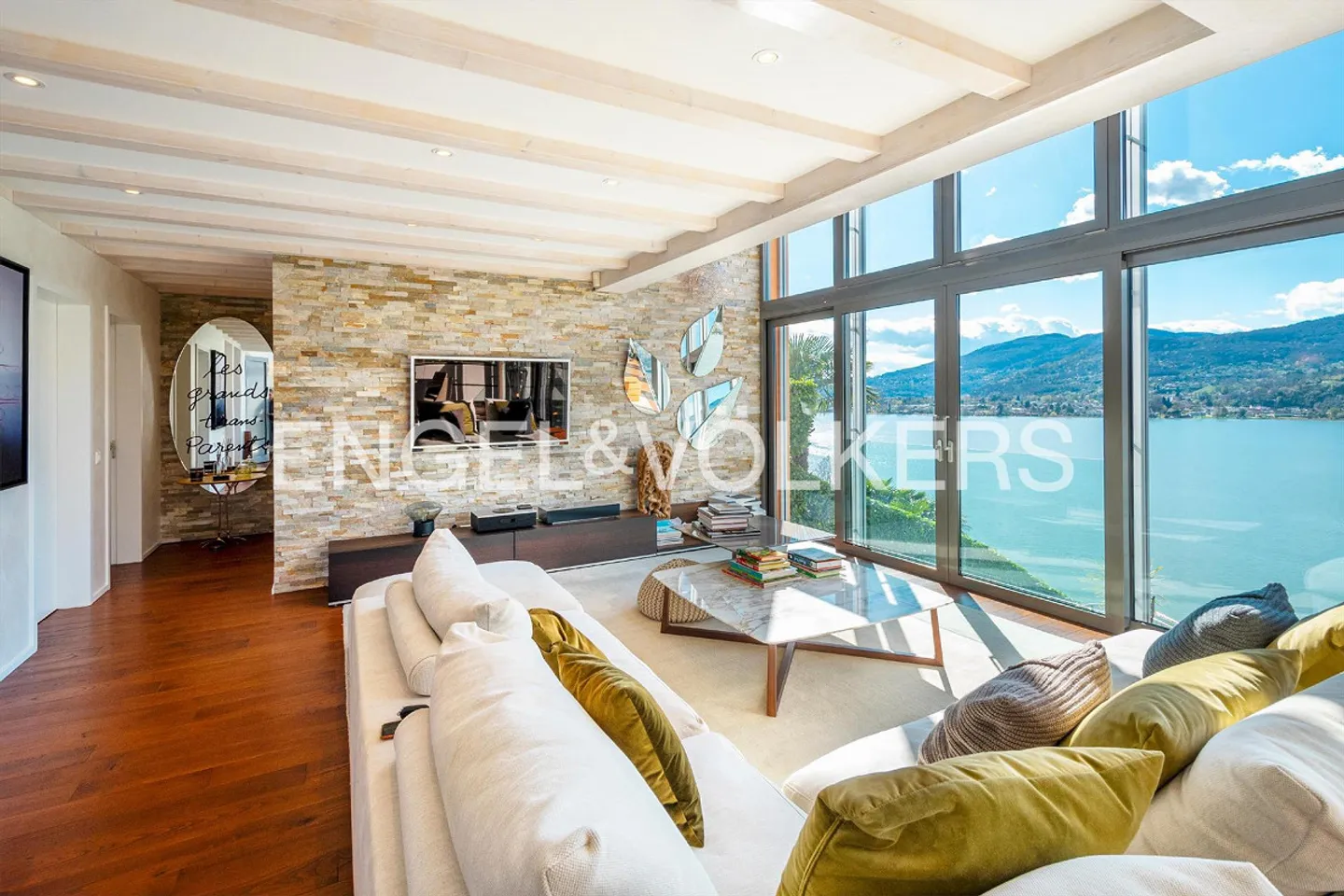 Luxuriöse Zweitwohnung in Collina d'Oro - Foto 2 von 13