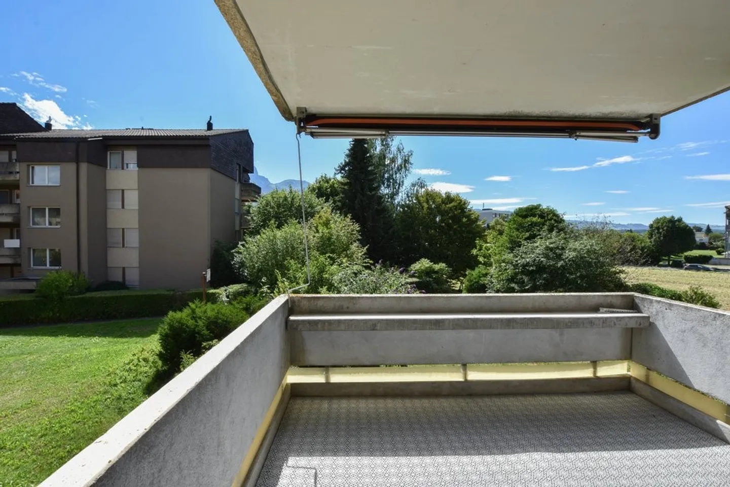 Temporary 3.5-room apartment in Thun - Photo 1 of 8