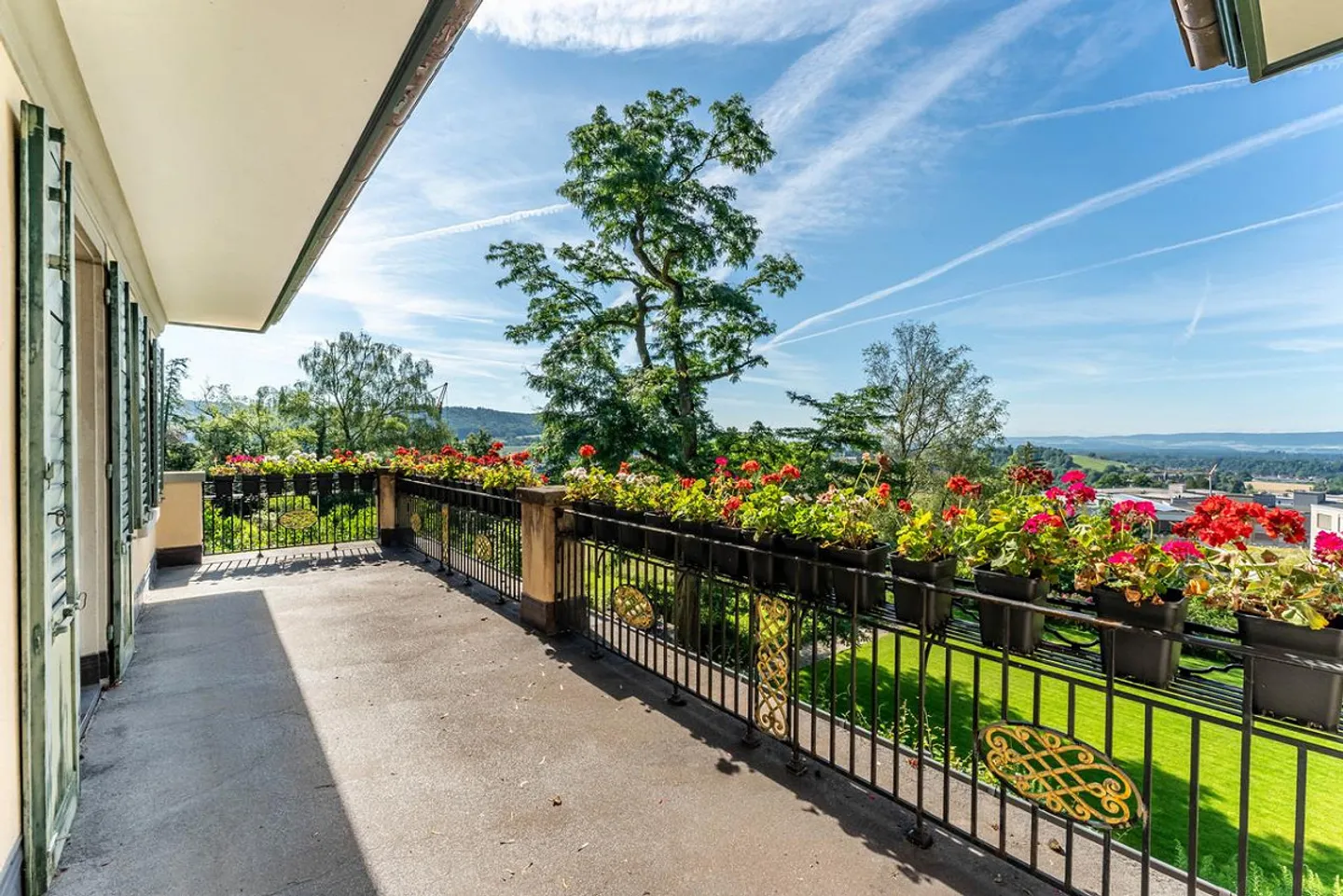 Elegante Villa in Neuhausen - Foto 14 von 15