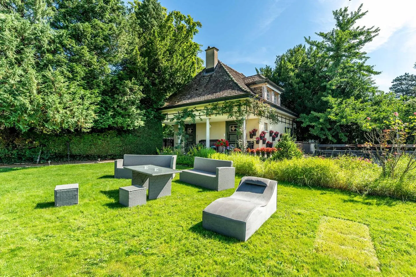Elegante Villa in Neuhausen - Foto 15 von 15