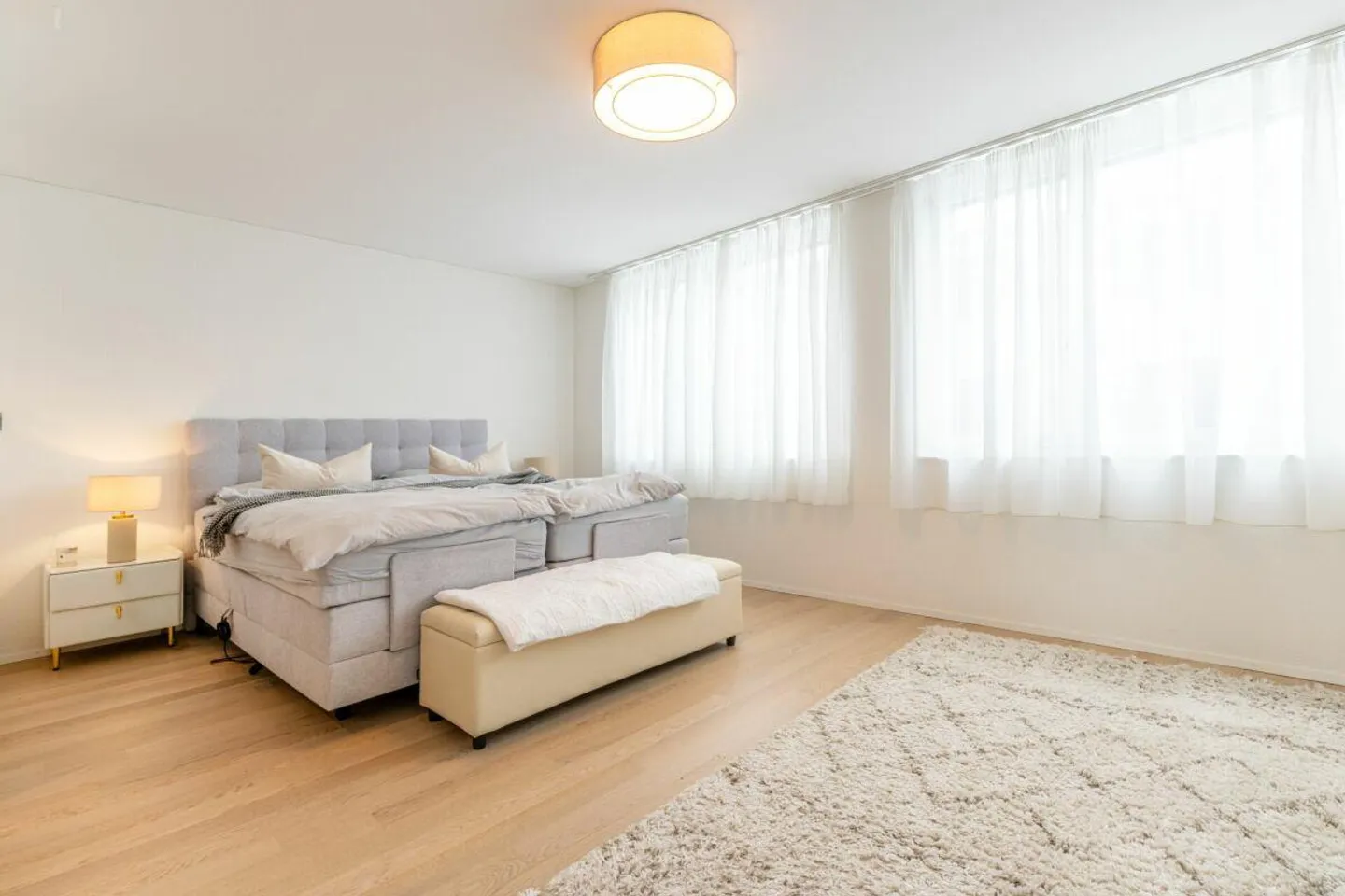 Maison de famille en terrasse moderne de 7,5 pièces directement au bord de la zone de conservation de la nature - Photo 7 sur 26