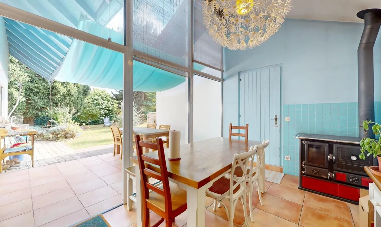 Superb individual villa located in a peaceful neighborhood - Photo 12 of 13