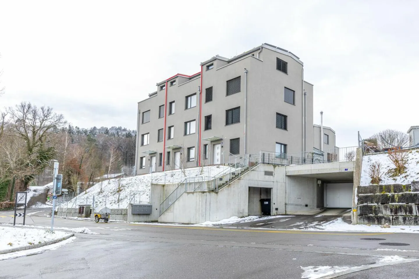 Maison de famille en terrasse moderne de 7,5 pièces directement au bord de la zone de conservation de la nature - Photo 24 sur 26