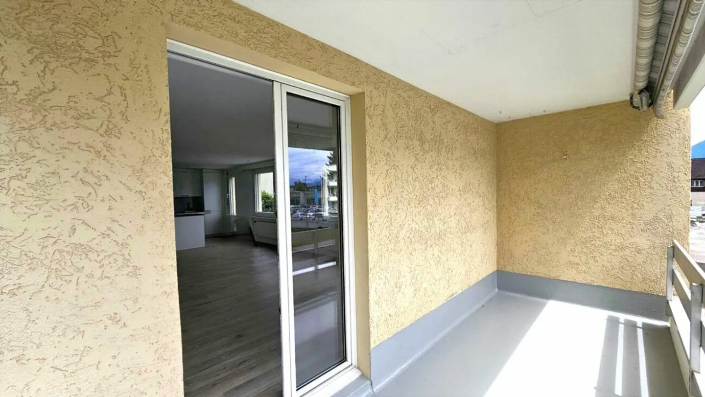 Appartamento 3.5 stanze ristrutturato e situato in posizione centrale - Foto 19 di 24