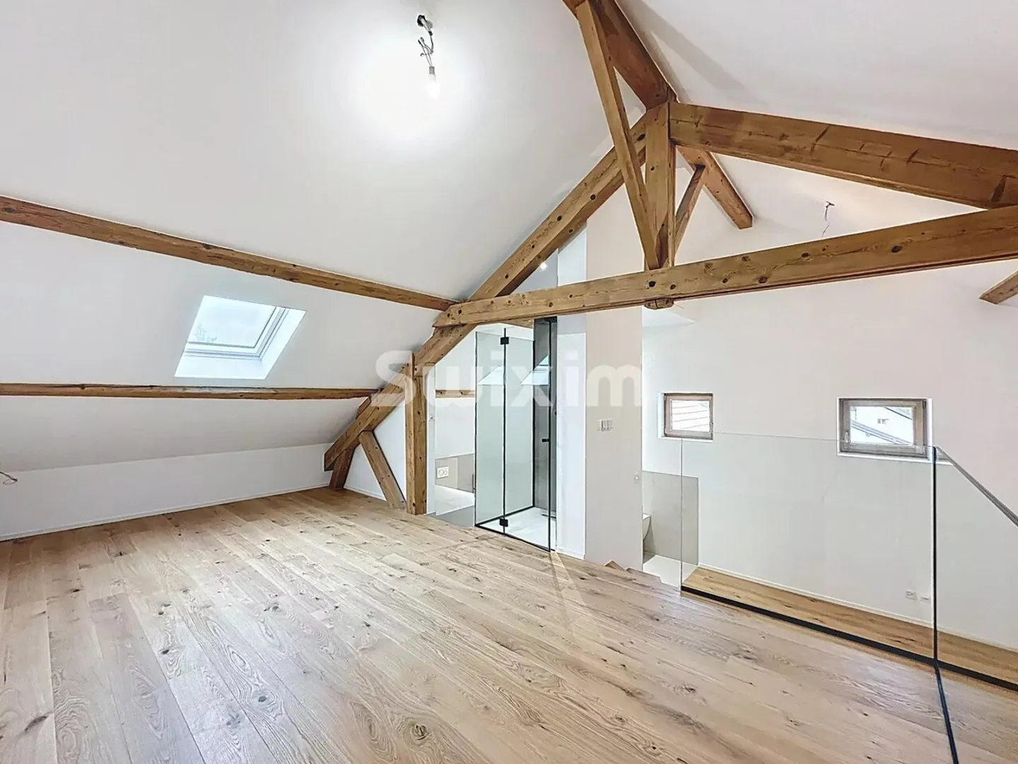 Contemporary House in Meyrin - Photo 2 of 10