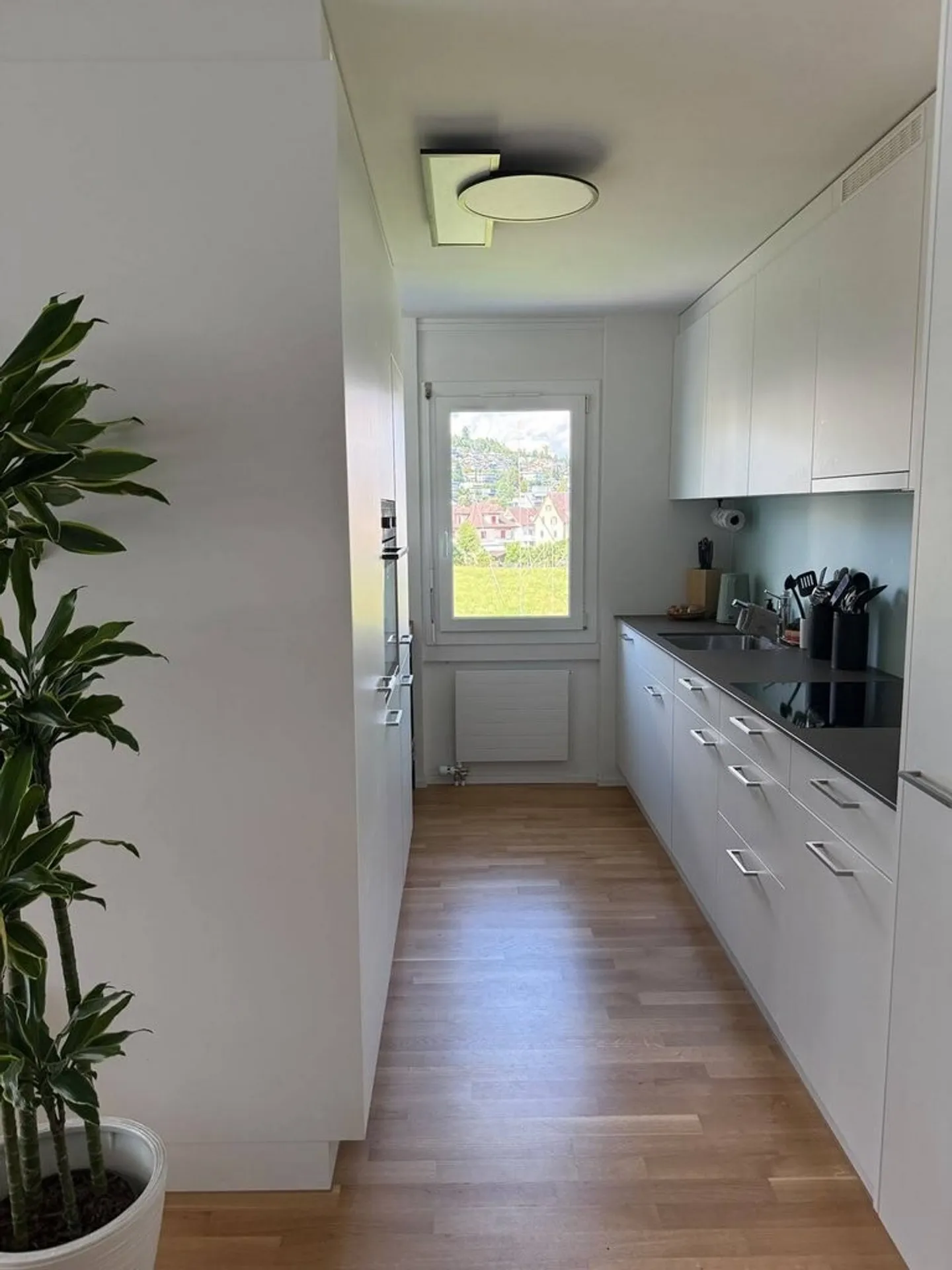 Modernes 4.5-Zimmer-Apartment - Foto 6 von 8