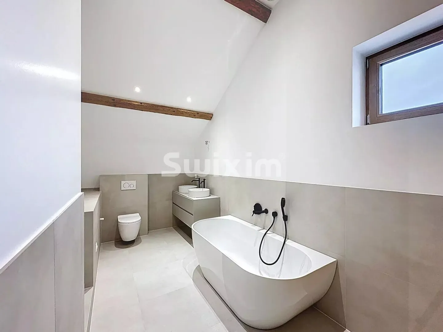 Contemporary House in Meyrin - Photo 9 of 10