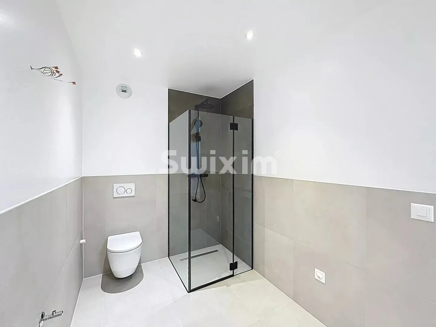 Contemporary House in Meyrin - Photo 10 of 10