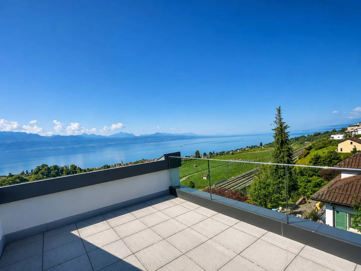 Contemporary 7-room property in the heart of Lavaux - Photo 5 of 11