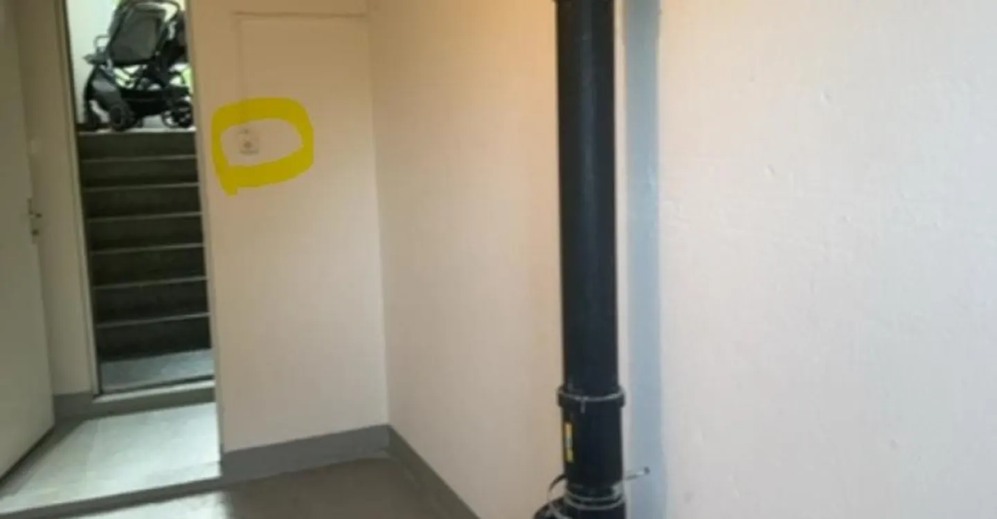 Need storage space? - Photo 3 of 3