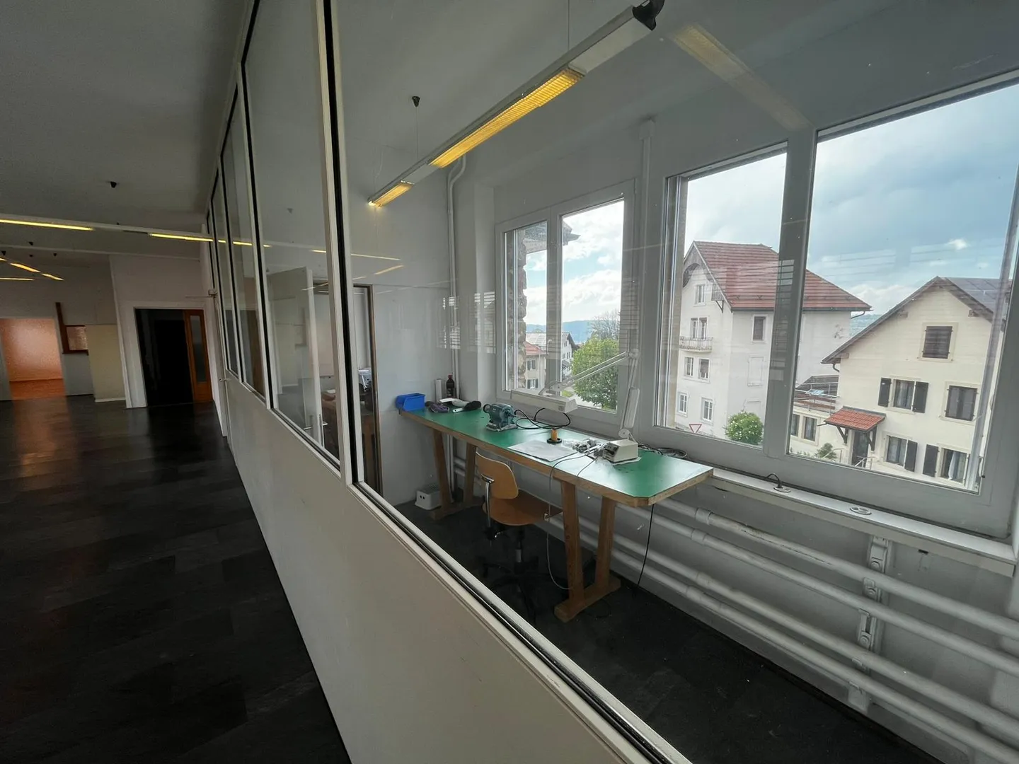 Espace Commercial Moderne à Louer - Photo 4 sur 5