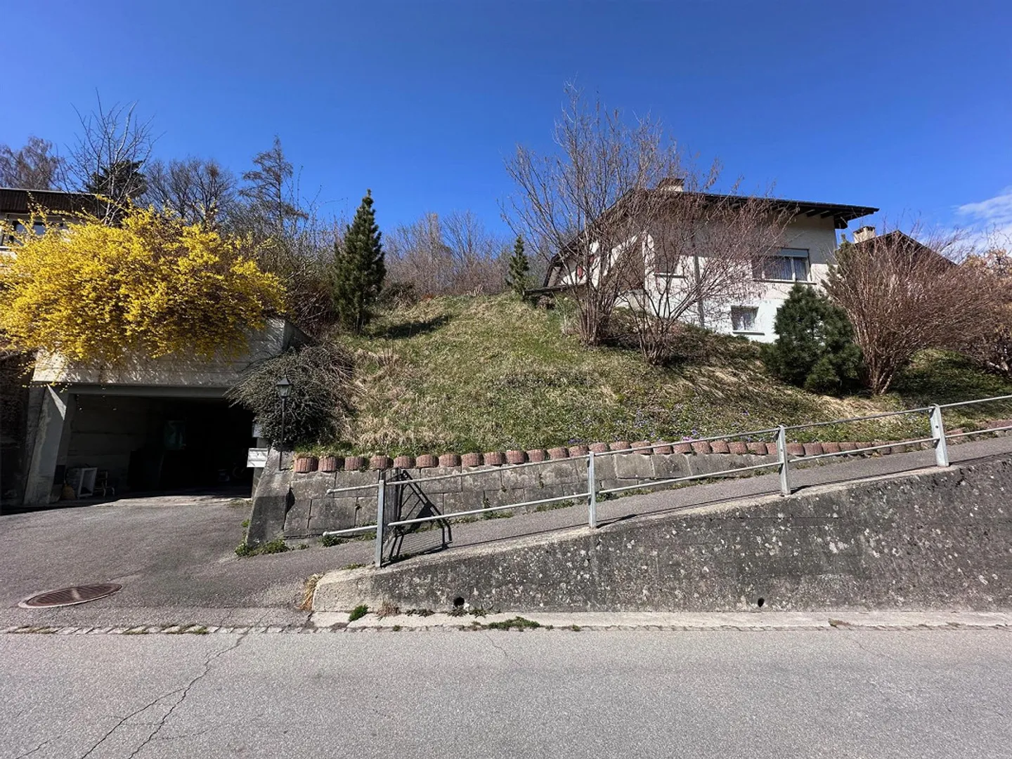 Einfamilienhaus mit einzigartiger Aussicht - Foto 2 von 10