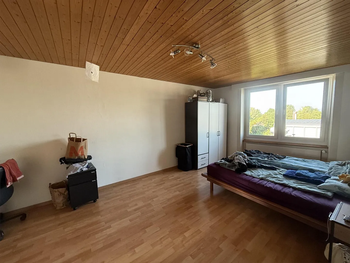 3.5 Zimmer Wohnung - Foto 8 von 8