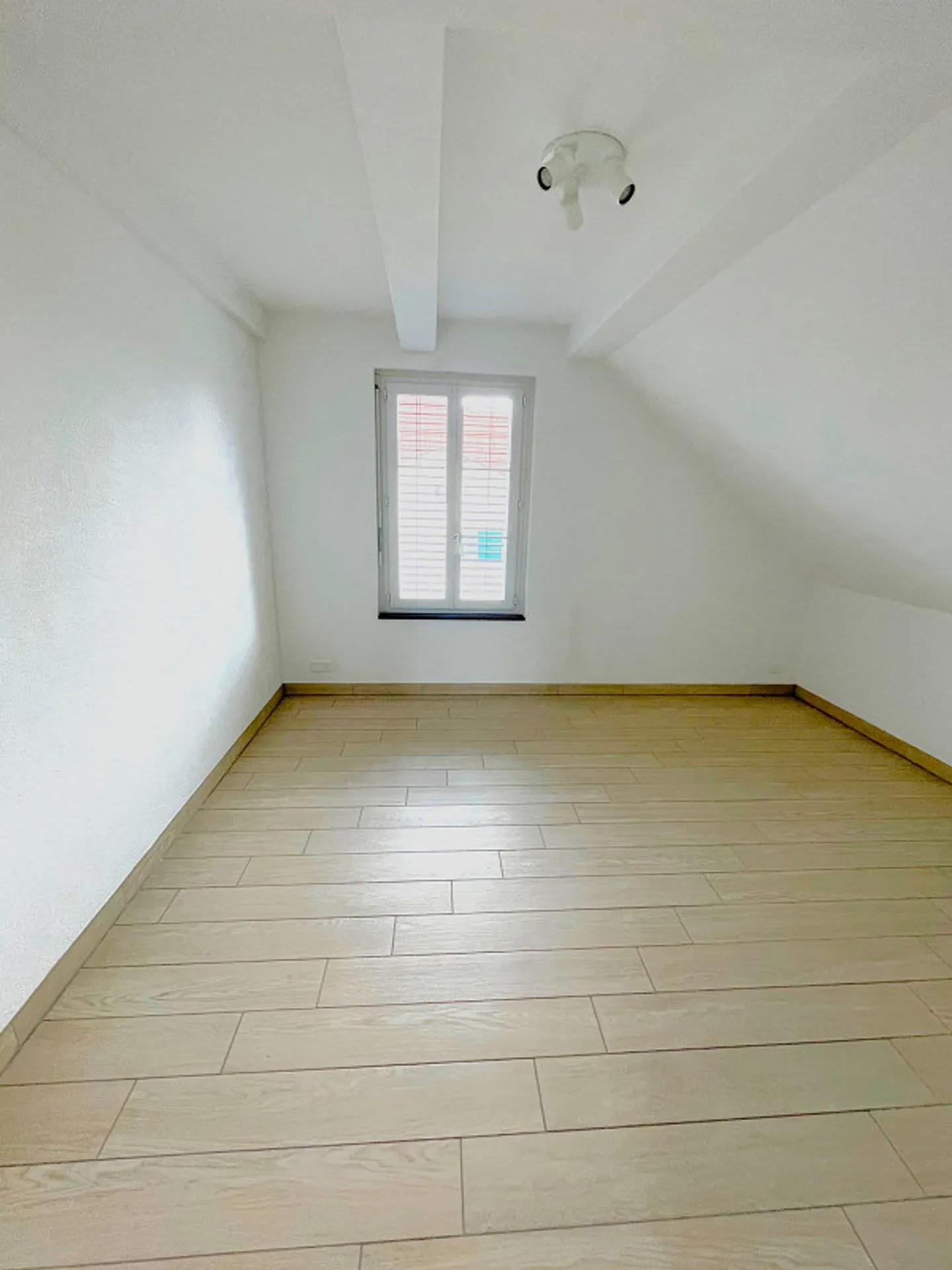 Cozy and beautiful 2.5-room apartment for rent in Biberist - Photo 9 of 10