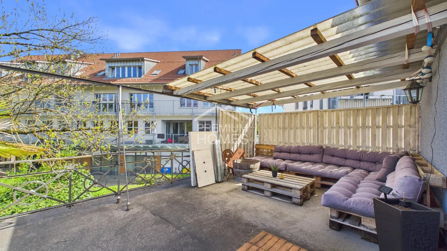 INVESTISSEMENT AVEC AVENIR AU COEUR DE PFÄFFIKON! - Photo 13 sur 13