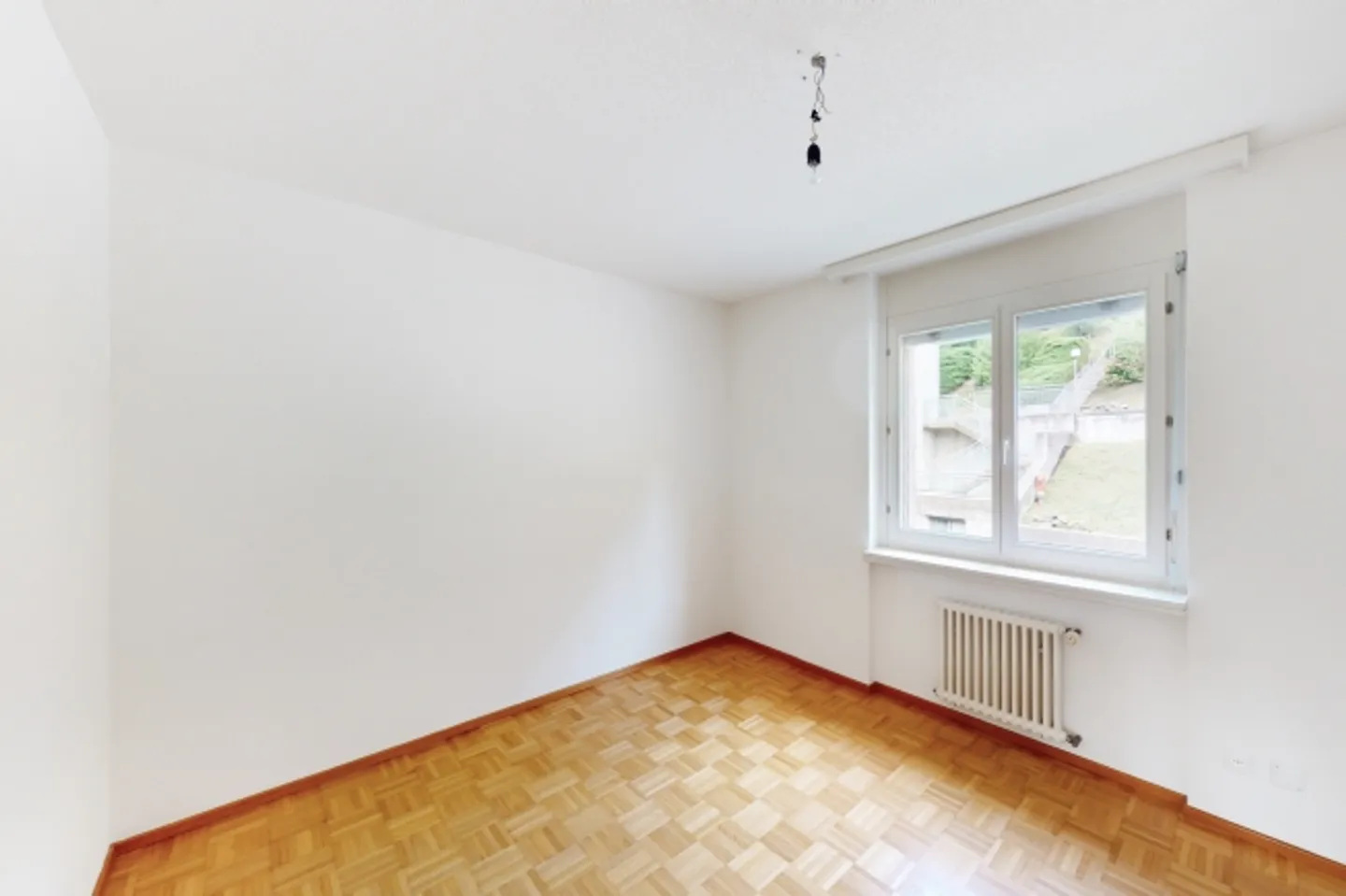 A 3.5-room apartment immersed in greenery - Photo 1 of 8