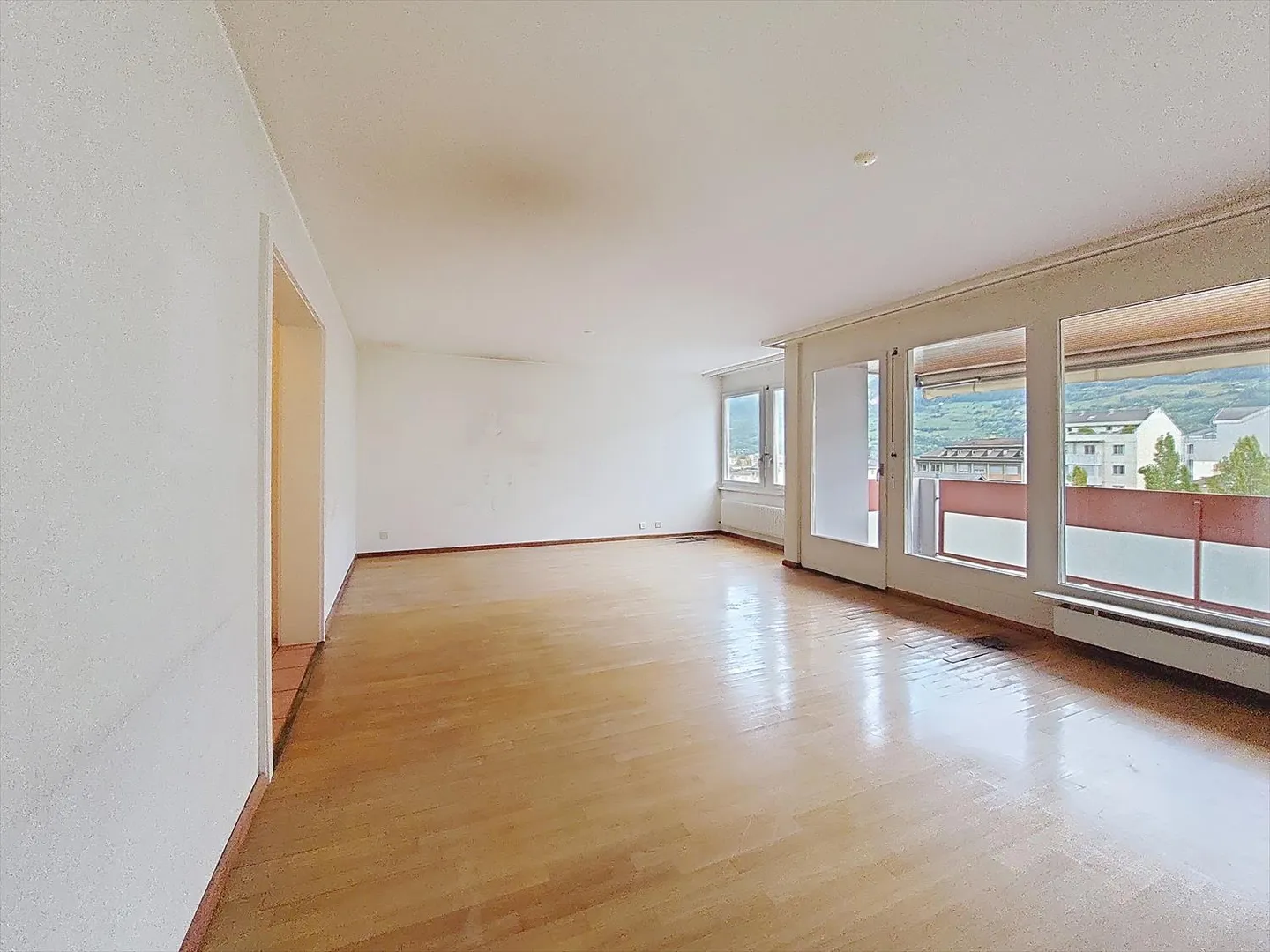 Appartamento 4.5 stanze - Foto 2 di 21