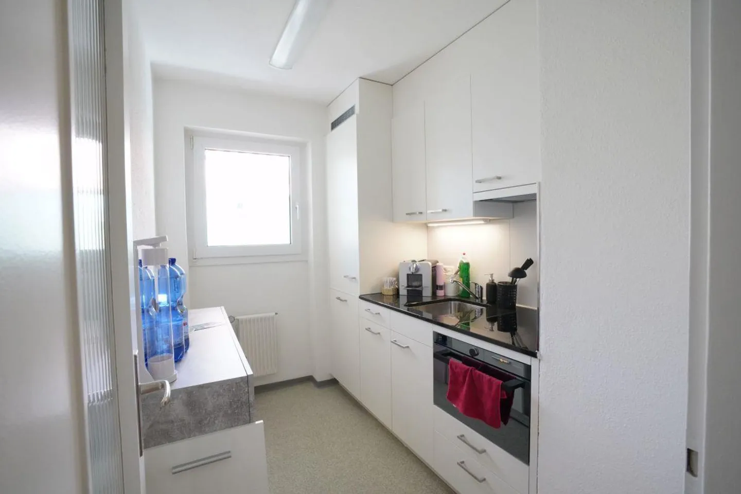 2.5-room apartment for urban nature lovers - Photo 2 of 7