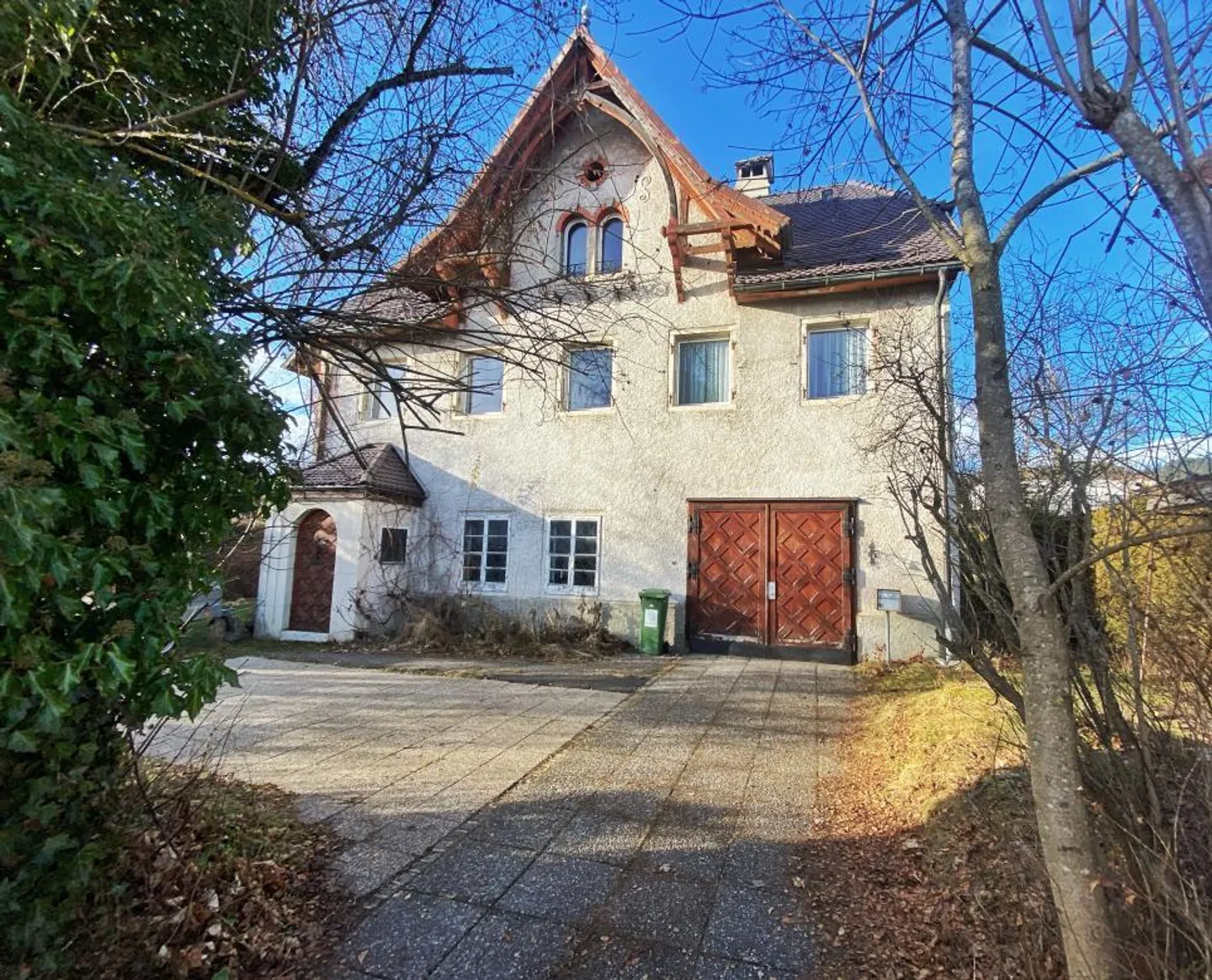 Schöne Volumen und praktische Zugänge - Foto 1 von 13