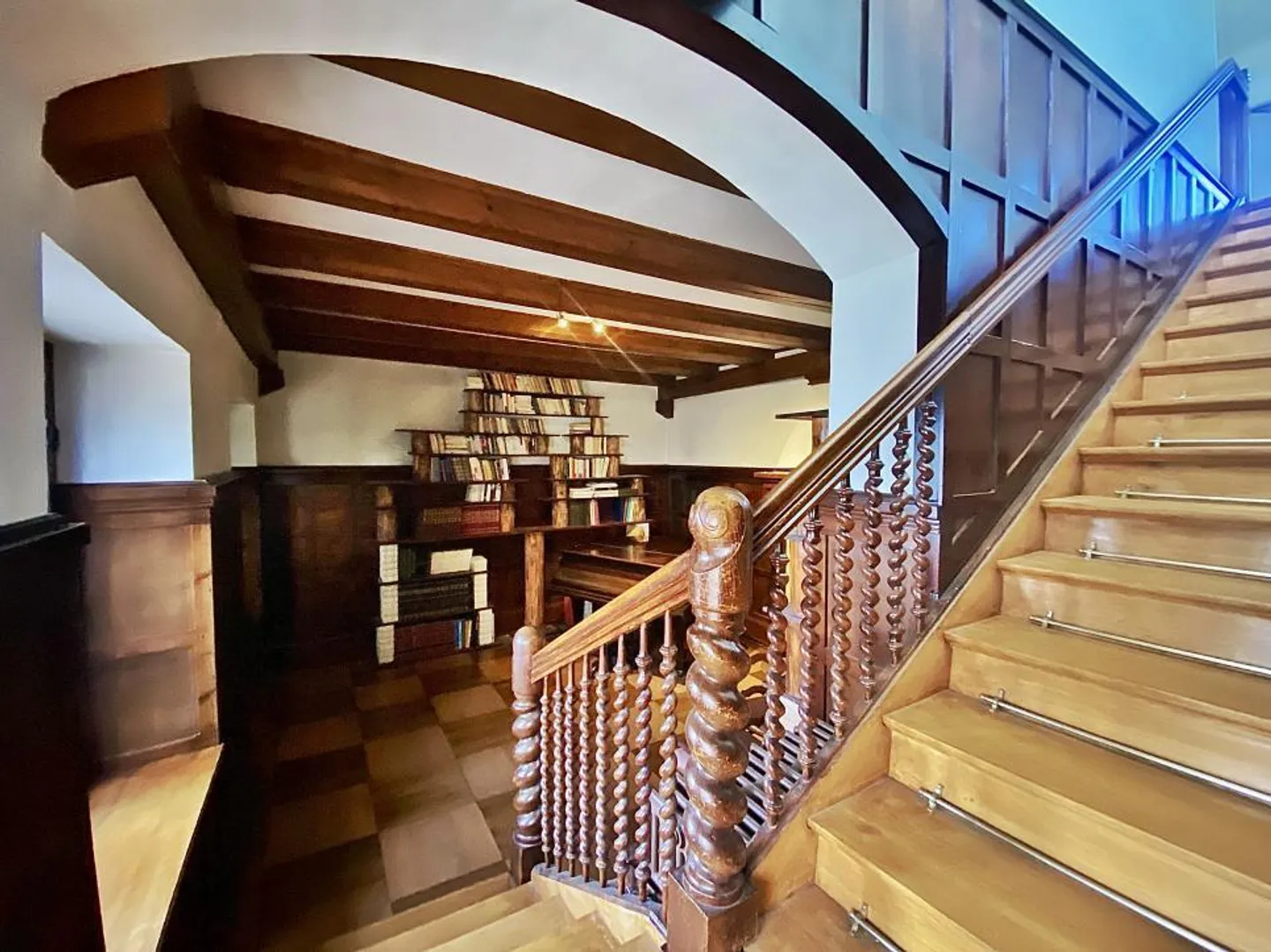 Schöne Volumen und praktische Zugänge - Foto 4 von 13