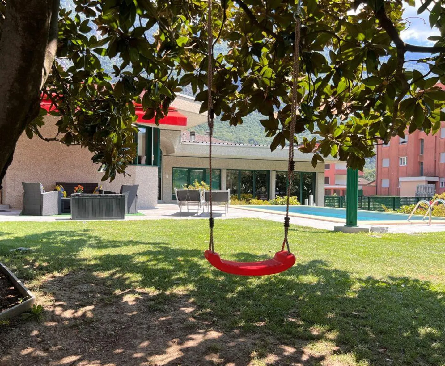 Lodrino - Villa di 7.5 locali con piscina - Foto 13 di 13
