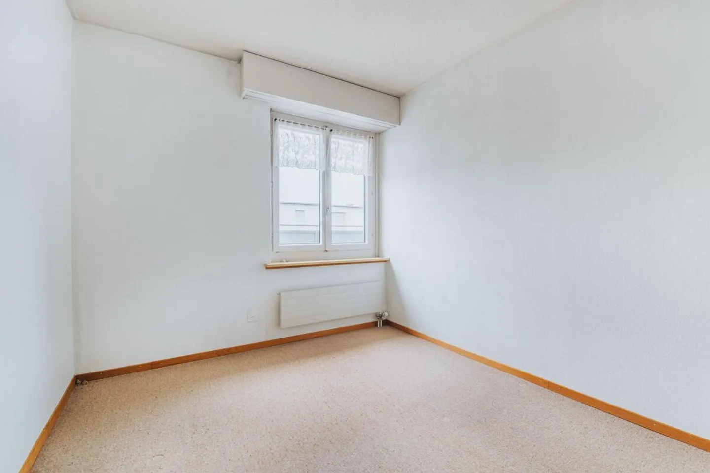 5.5 Room Penthouse Dream with 121 m² above the rooftops in the center of Langenthal! - Photo 6 of 13