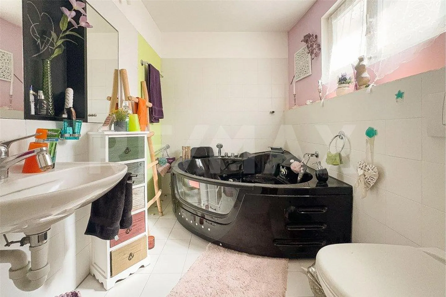 5,5-Zimmer-Villa mit Garten - Foto 9 von 13