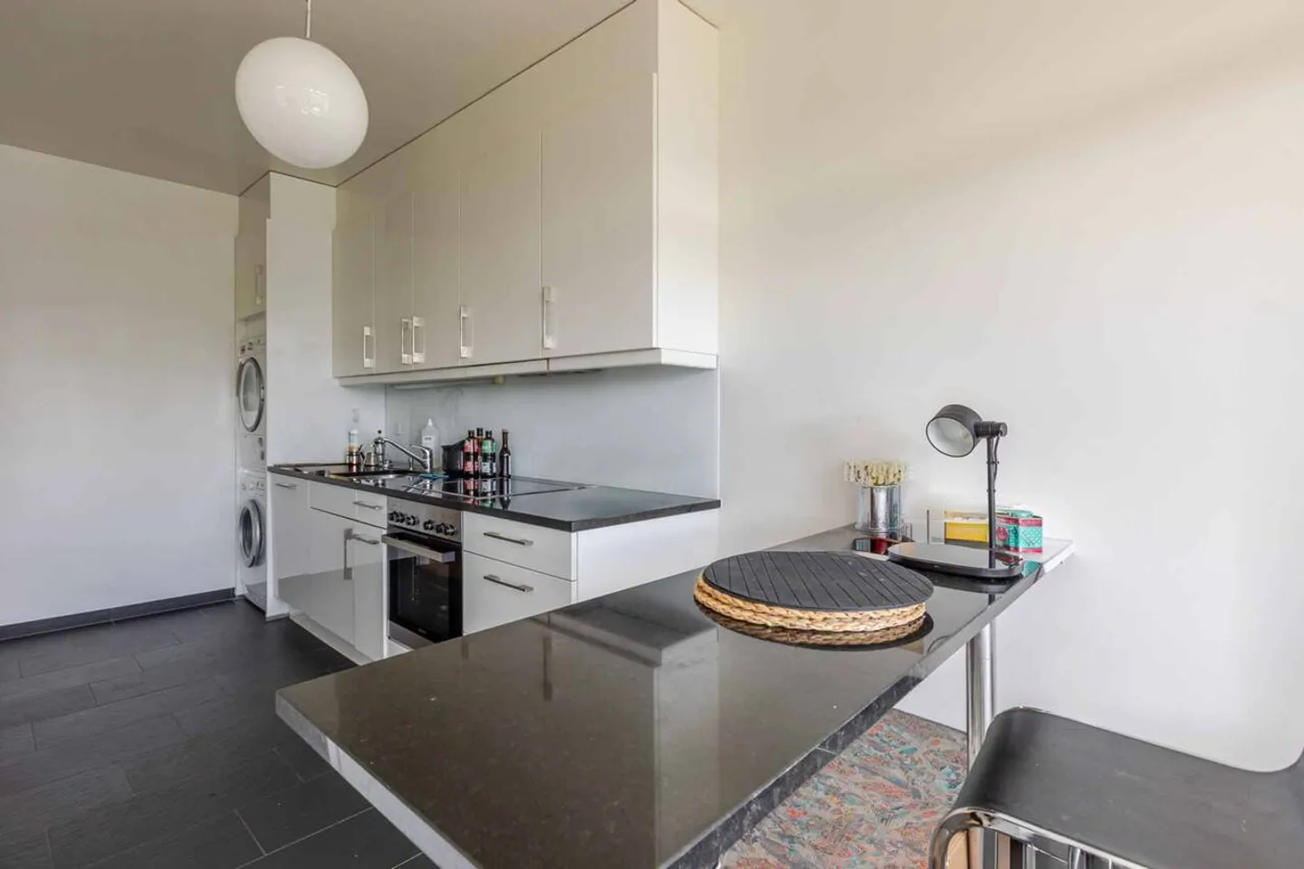 HELLER 4-ZIMMER-APARTMENT - Foto 5 von 12