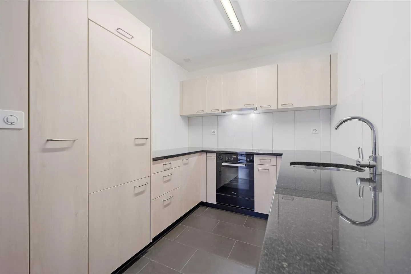 Appartement à louer - Photo 3 sur 7